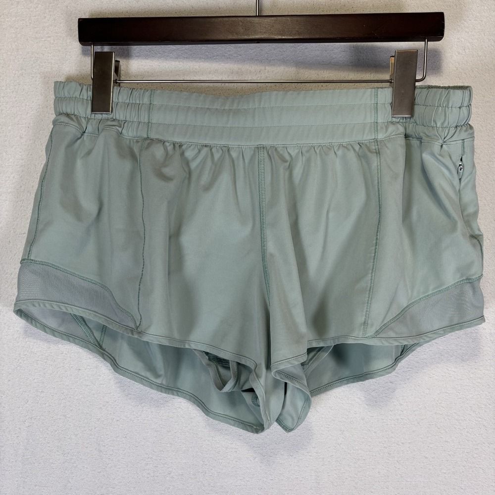 Lululemon Women's Low-Rise Lined Hotty Hot Green Size 12 Shorts